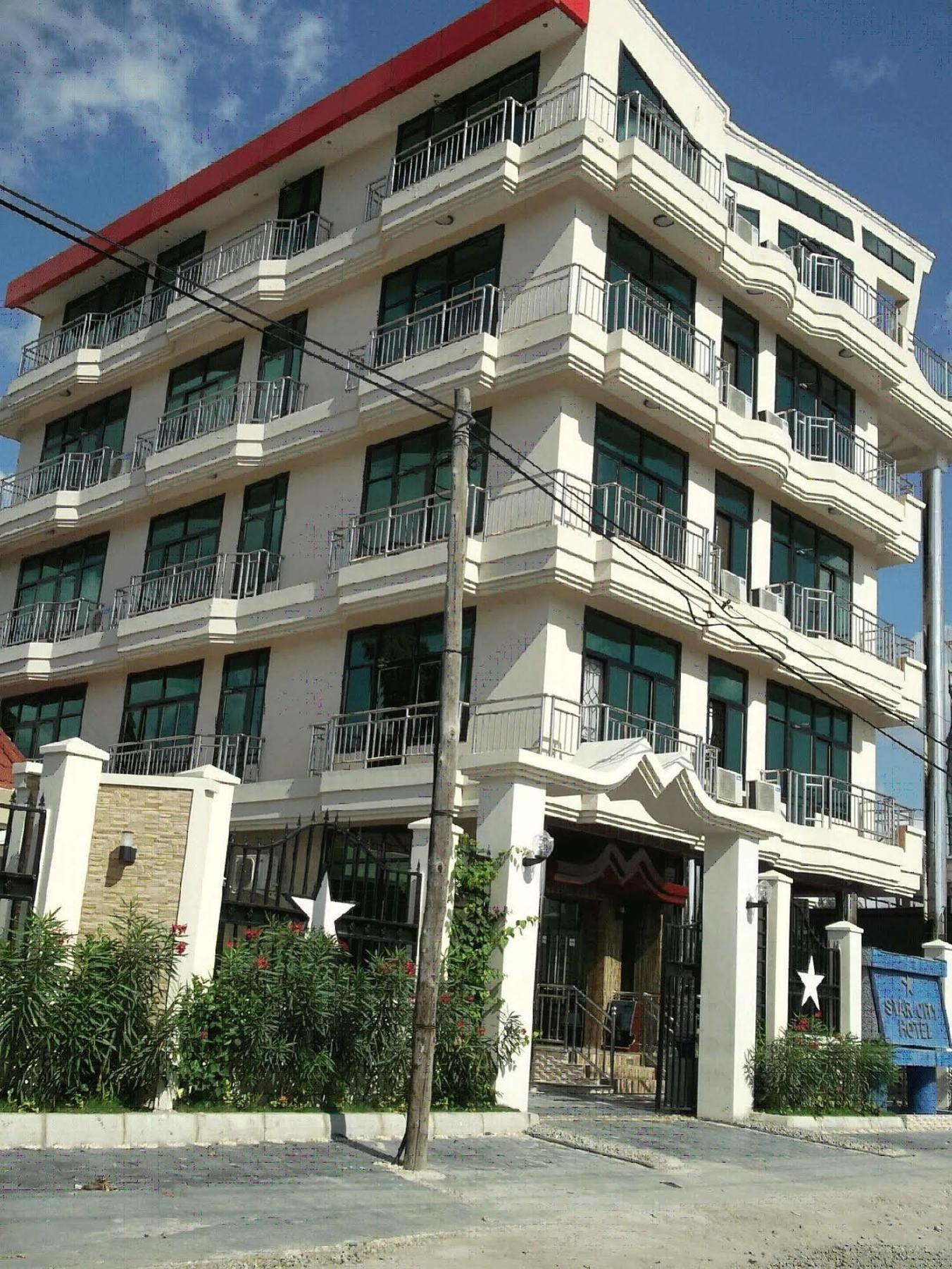 Star City Hotel 다르에스살람 외부 사진